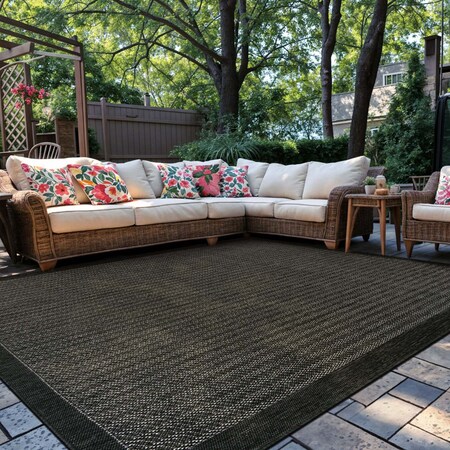 World Rug Gallery Contemporary Bordered Weather Resistant Reversible Indoor/Outdoor Rug 7 ft 10 in x 10 ft Black WR111BLACK8X10