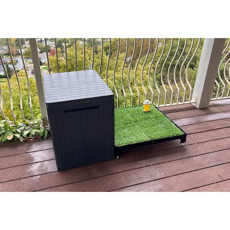 K9 Kennel Store 2ft X 2ft Quick N Clean Potty Station W/Plastic Potty Attendant 2X2PS-PPA