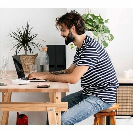 Belkin BOOST CHARGE PRO 140W 4-Port GaN Wall Charger WCH014dqWH