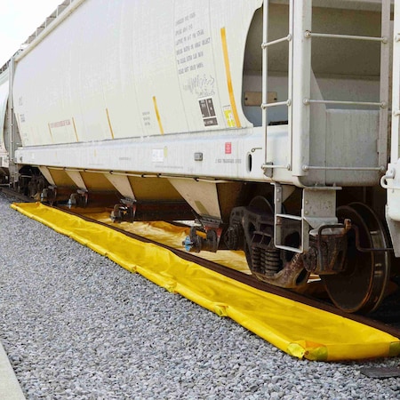 Enpac 30W x 60'L Railcar Outrigger Washdown Berm, Yellow 49-3060-YE-RRO