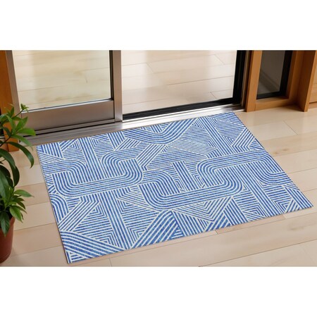 Homeroots 3' X 5' Blue And Ivory Abstract Washable Indoor Outdoor Area Rug 594917