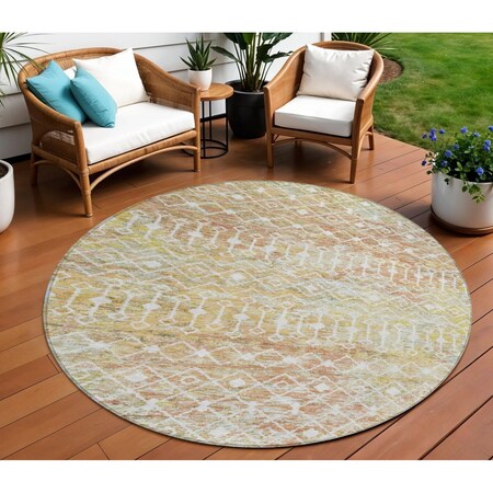 Homeroots 8' Peach And Ivory Round Argyle Washable Indoor Outdoor Area Rug 615814