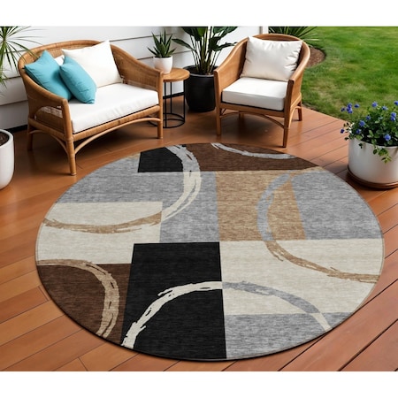 Homeroots 8' Pewter Gray And Black Round Geometric Washable Indoor Outdoor Area Rug 612589