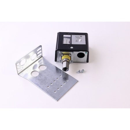 Johnson Controls 50/450#, OPEN-HI, M/R, AMMON.# SW P70DA-2