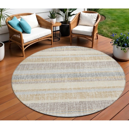 Homeroots 8' Gold And Silver Round Striped Washable Indoor Outdoor Area Rug 632211