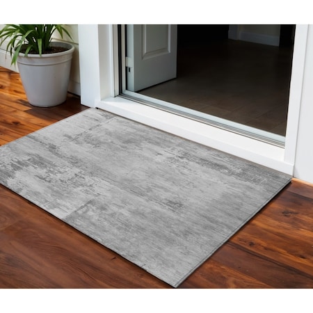 Homeroots 3' X 5' Gray And Silver Abstract Washable Indoor Outdoor Area Rug 602707