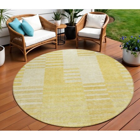 Homeroots 8' Gold Wheat And Ivory Round Striped Washable Indoor Outdoor Area Rug 581649