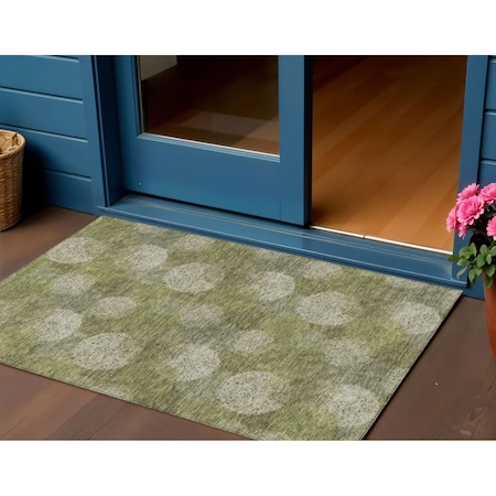 Homeroots 3' X 5' Green Ivory And Sage Polka Dot Washable Indoor Outdoor Area Rug 614665