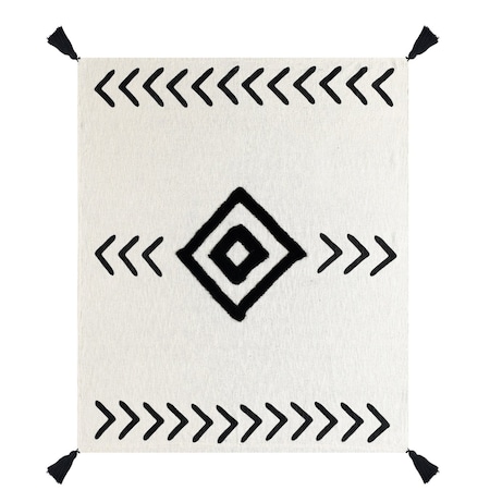 Homeroots 50" X 60" Black and White Woven Cotton Geometric Throw Blanket with Tassels 516486