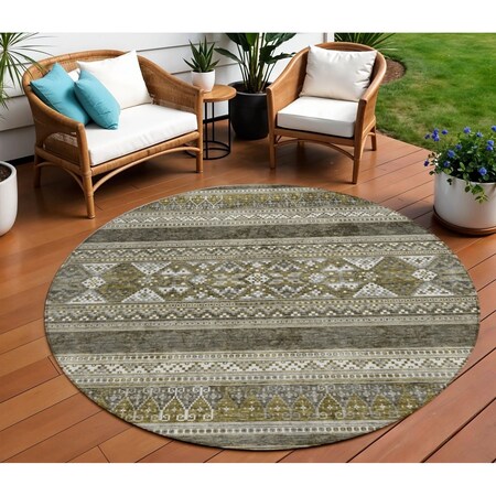 Homeroots 8' Taupe Beige And Ivory Round Southwestern Washable Indoor Outdoor Area Rug 582868