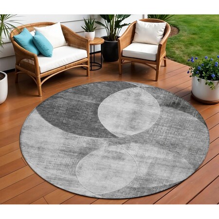 Homeroots 8' Gray And Charcoal Round Geometric Washable Indoor Outdoor Area Rug 604913