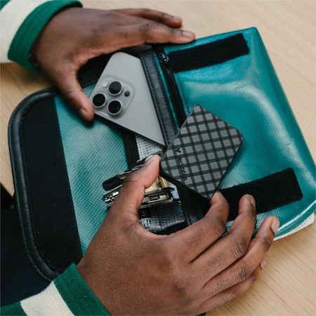 Verbatim Americas 2TB STORE N GO MINI DIAMOND SSD 32026