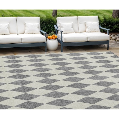 Homeroots 10' X 14' Gray And Ivory Geometric Washable Indoor Outdoor Area Rug 577048