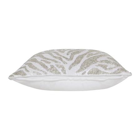 Homeroots 20" X 20" Ivory Safari Animals Abstract Polyester Zippered Pillow With Beads 535232