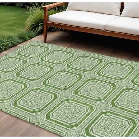 Homeroots 10' X 14' Green And Ivory Geometric Washable Indoor Outdoor Area Rug 610810