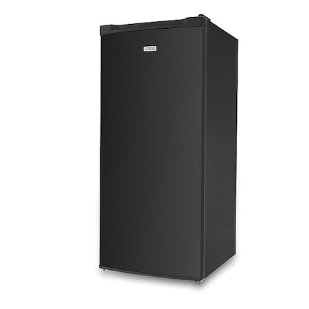 Commercial Cool 5.0 Cu.Ft. Upright Freezer CCUL50B6