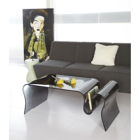 Homeroots 17" White Heavy Duty Plastic Round Pedestal End Table 524950