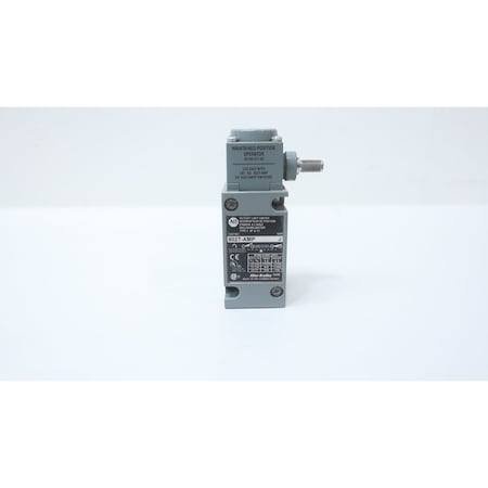 Allen Bradley LIMIT SWITCH 120-600V-AC 802T-AMP