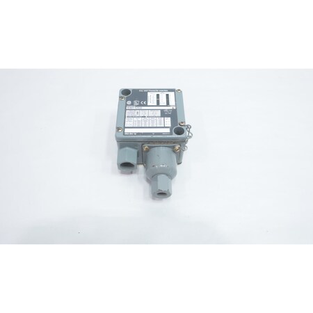 Allen Bradley PRESSURE SWITCH 12-150PSI 120-600V-AC 836T-T253J