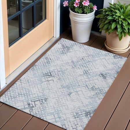 Homeroots 3' X 5' Navy Blue And Sky Blue Geometric Washable Indoor Outdoor Area Rug 588256