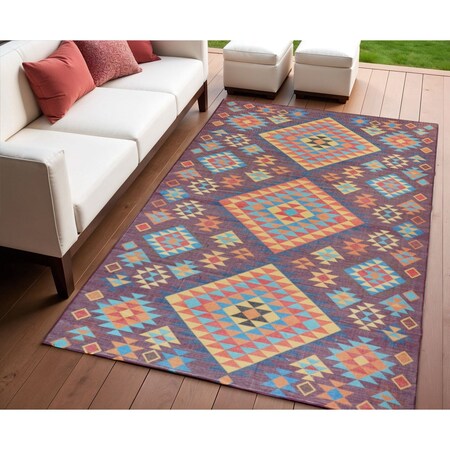 Homeroots 4' X 6' Black and Red Geometric Handmade Indoor Outdoor Area Rug 557199