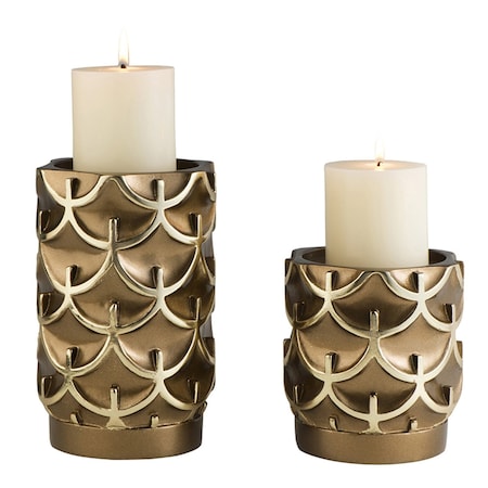 Homeroots Set Of Two Antiqued Brass Tabletop Pillar Candle Holders, 2PK 468340