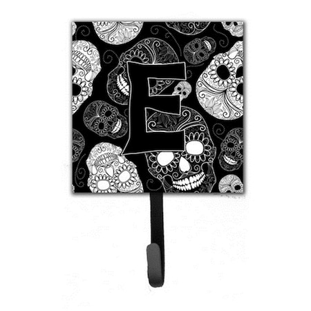 Carolines Treasures Letter E Day Of The Dead Skulls Black Leash and Key Holder CJ2008-ESH4
