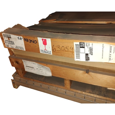 John Deere DOOR, JOHN DEERE OEM AT220304 AT220304