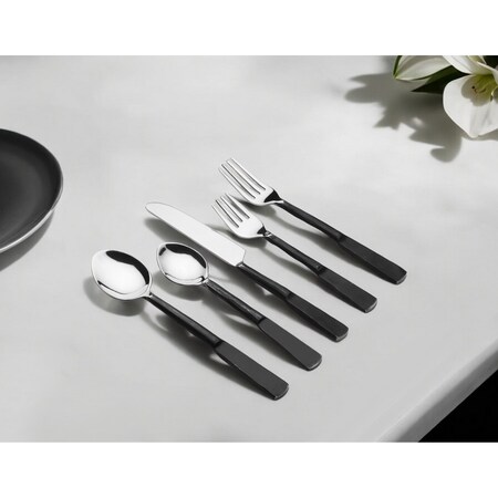 Homeroots Matte Black Stainless Steel Five Piece Hand Forged Place Setting 568826