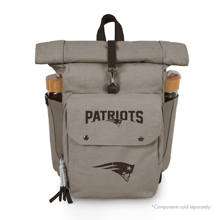Picnic Time Family Of Brands NFL New England Patriots - Carmel Roll Top Picnic Backpack Cooler 529-00-105-194-2