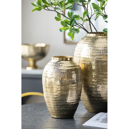 Homeroots 17" Gold Hammered Aluminum Urn Table Vase 574257