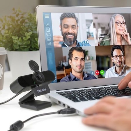 Aluratek FULL HD 1080P WEBCAM WITH HEAD AWC03F