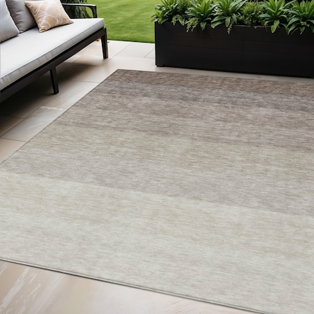 Homeroots 5' X 8' Brown And Ivory Ombre Washable Indoor Outdoor Area Rug 595794