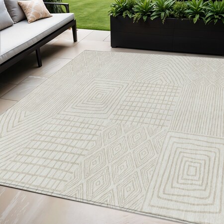 Homeroots 5' X 8' Ivory And Beige Geometric Washable Indoor Outdoor Area Rug 600745