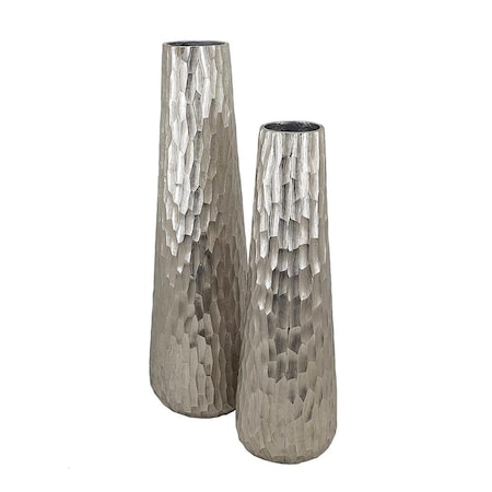 Homeroots Set of Two Silver Cast Aluminum Textured Table Vases, 2PK 568842