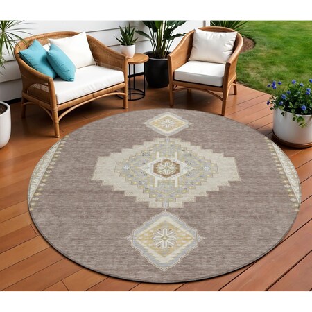Homeroots 8' Taupe Gray And Ivory Round Oriental Washable Indoor Outdoor Area Rug 598450