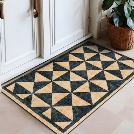 World Rug Gallery Geometric Diamond Washable Non Slip Area Rug 2 ft x 3 ft Natural WR74NATURAL2X3