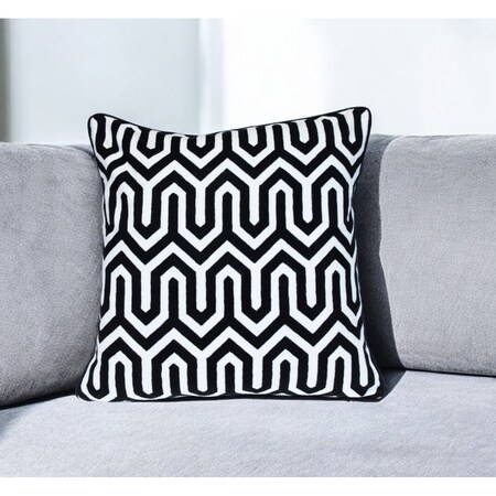 Homeroots 20" Black Geometric Cotton Throw Pillow 529286