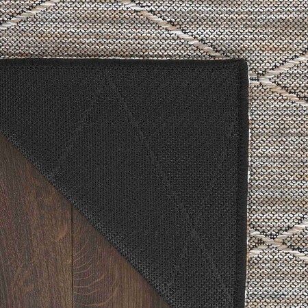Homeroots 3' X 5' Gray And Light Gray Geometric Indoor Outdoor Area Rug 552720