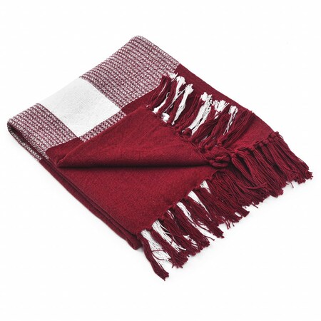 Homeroots 50" X 60" Red Woven Cotton Checkered Throw Blanket with Fringe 516567