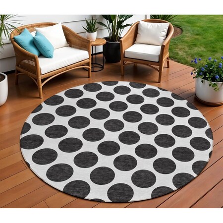 Homeroots 8' Black And Ivory Round Polka Dot Washable Indoor Outdoor Area Rug 614871