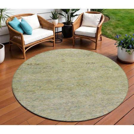 Homeroots 8' Green And Gold Round Oriental Washable Indoor Outdoor Area Rug 631127