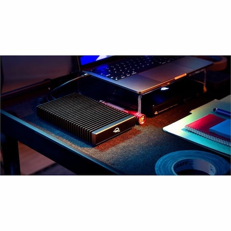 Owc 16.0TB ThunderBlade X8 Thunderbolt 40Gb/s NVMe RAID SSD External Storage Solution with OWCTB3TBL8X16