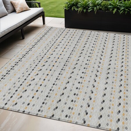 Homeroots 10' X 14' Silver And Gray Striped Washable Indoor Outdoor Area Rug 610569