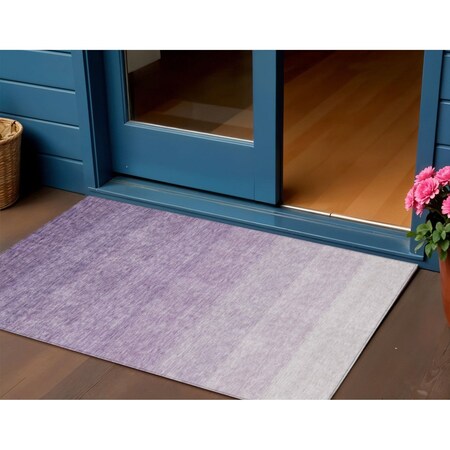 Homeroots 3' X 5' Purple And Lavender Ombre Washable Indoor Outdoor Area Rug 595829