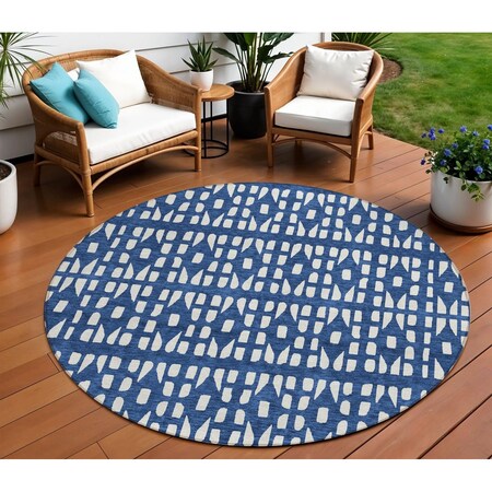 Homeroots 8' Navy Blue And Ivory Round Geometric Washable Indoor Outdoor Area Rug 613791