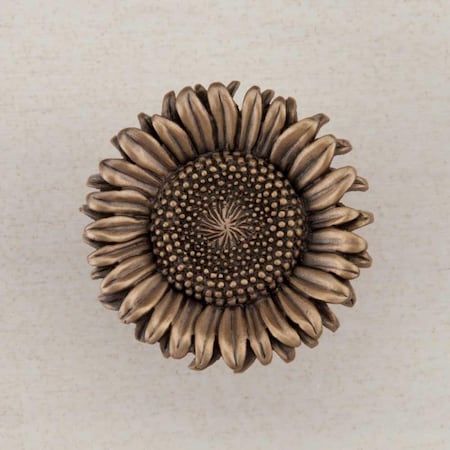 Acorn Mfg Artisan Collection Sunflower Knob, Museum Gold DQ8GP