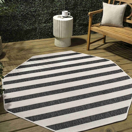 Jonathan Y Aveiro Wide Stripe Black/Cream 8 ft Octagon Indoor/Outdoor Area Rug SMB112B-8TGN