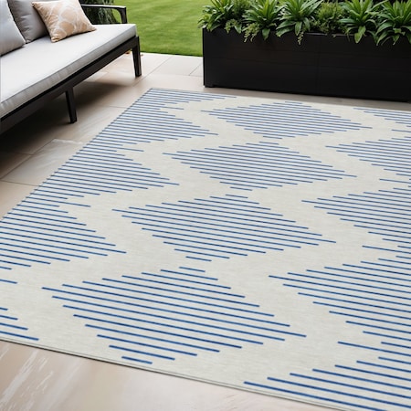 Homeroots 5' X 8' Ivory And Blue Geometric Washable Indoor Outdoor Area Rug 598753
