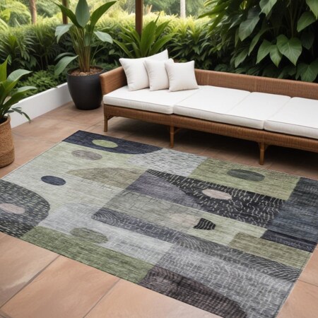 Homeroots 8' X 10' Artichoke Green Gray And Charcoal Geometric Washable Indoor Outdoor Area Rug 604393